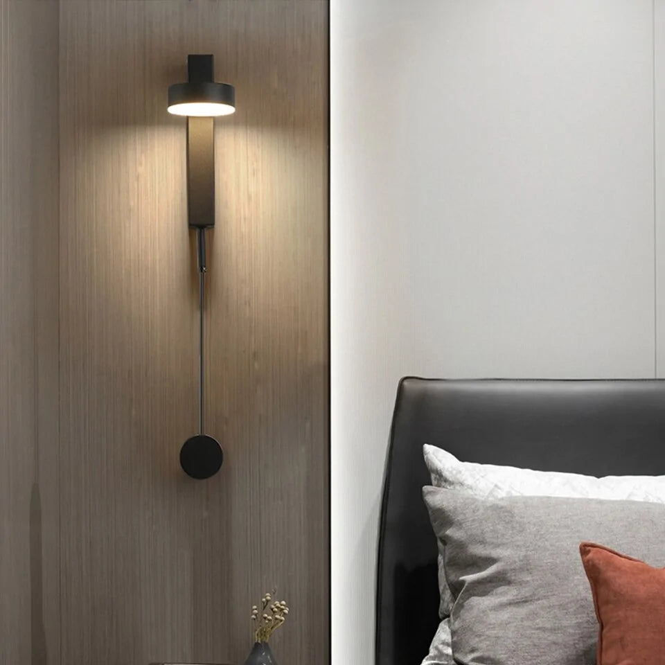 Vertical Onyx Wall Lamp