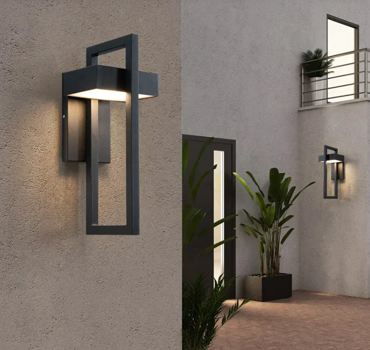 Modo Outdoor Sconce